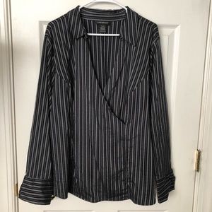 Long Sleeve Faux Wrap Black V-neck Top